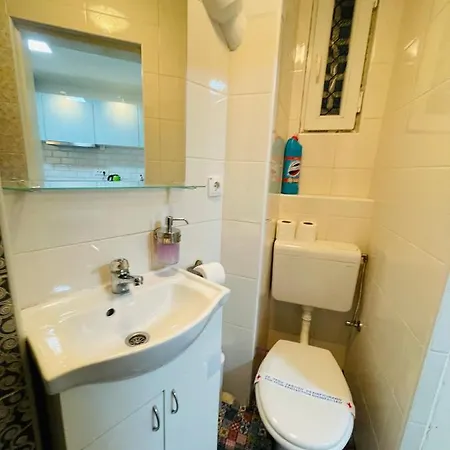 Oda ve Kahvaltı Slaviya 4*